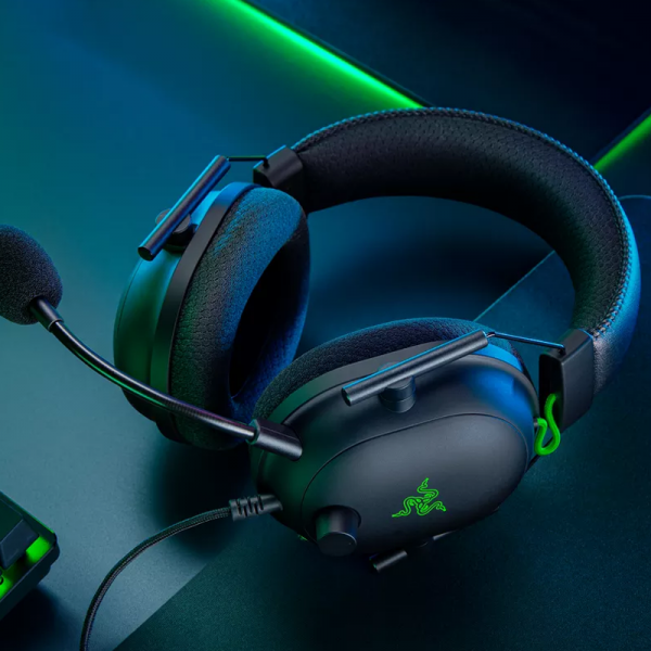 Razer Headset Blackshark V2 + Usb Sound Card Esports - Image 3