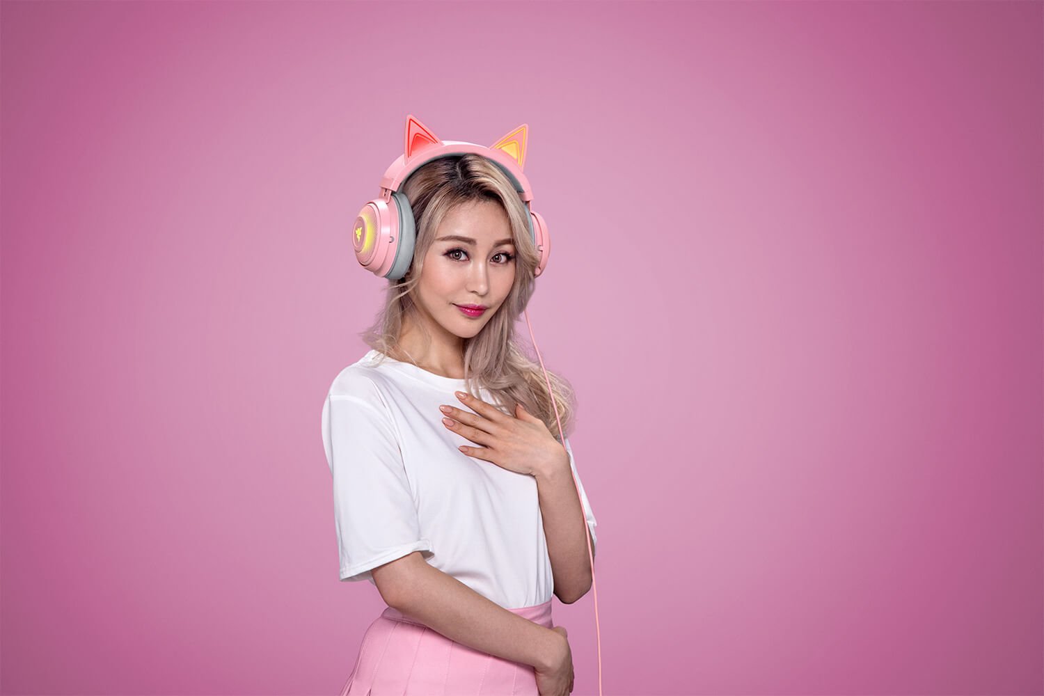 Razer Kraken USB Gaming Headset Kitty Edition Quartz Chroma - Image 4