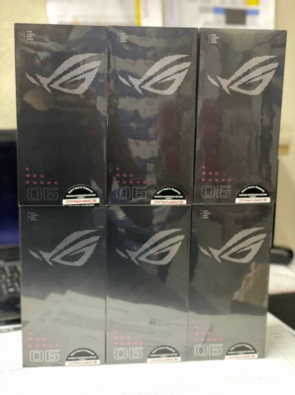 Asus ROG Phone 6 AI2201-1A023WW (12GB/256GB) 5G Black - Image 3